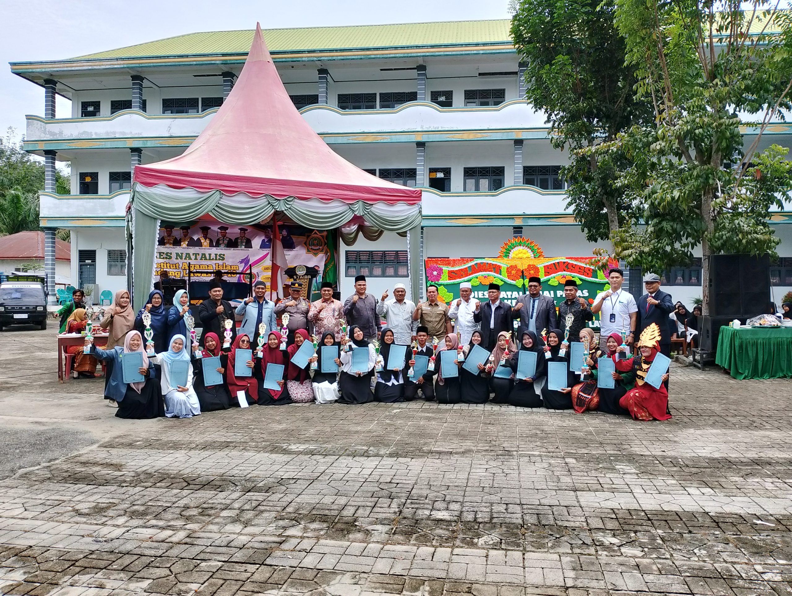 Wah dan meriah Dies Natalis KE-16 IAI Palas