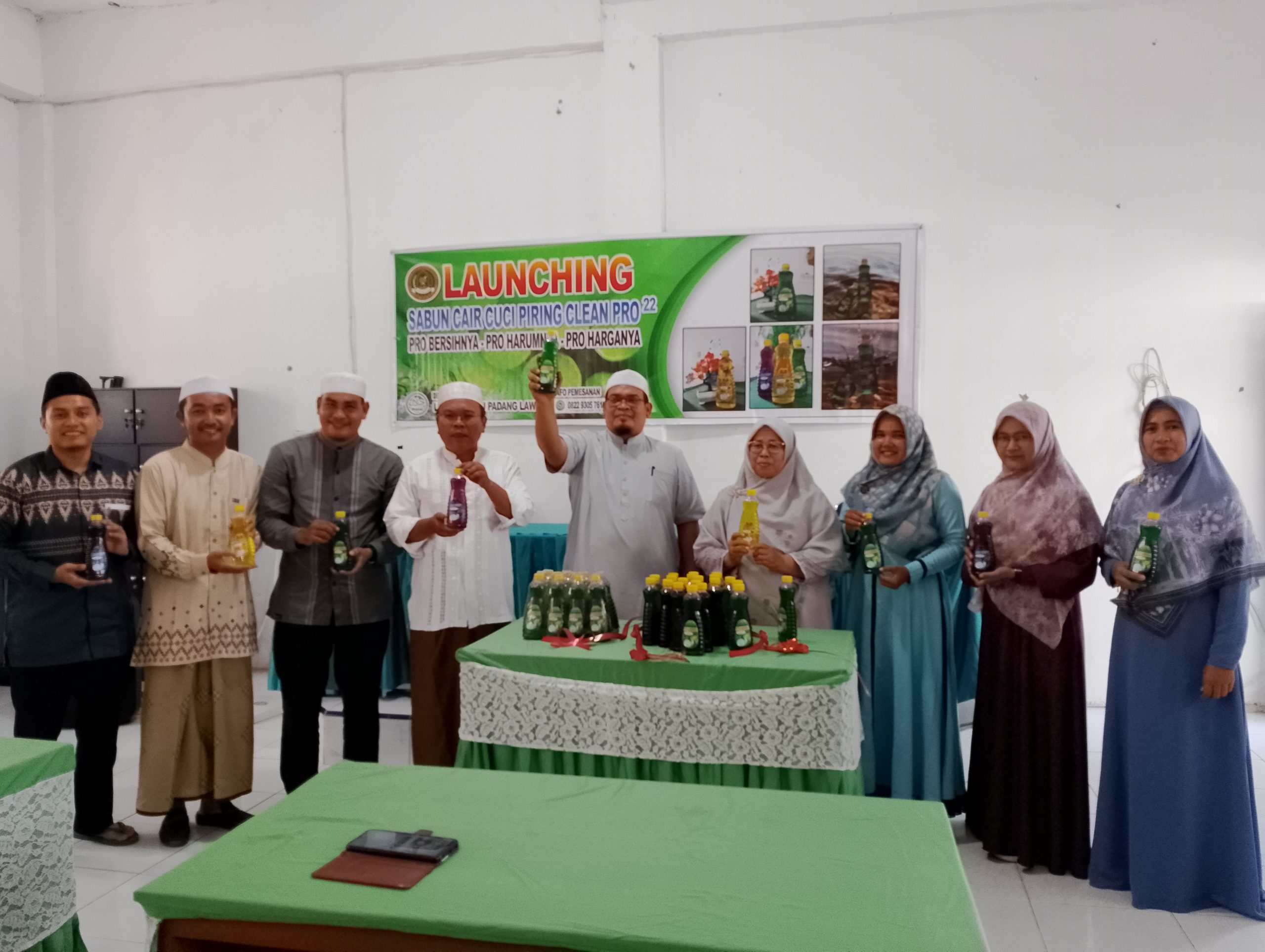 Rektor IAI Palas Resmi Luncurkan Sabun Cuci Piring CLEAN PRO22: Produk UMKM LP2M Bersama Prodi dan Mahasiswa HKI