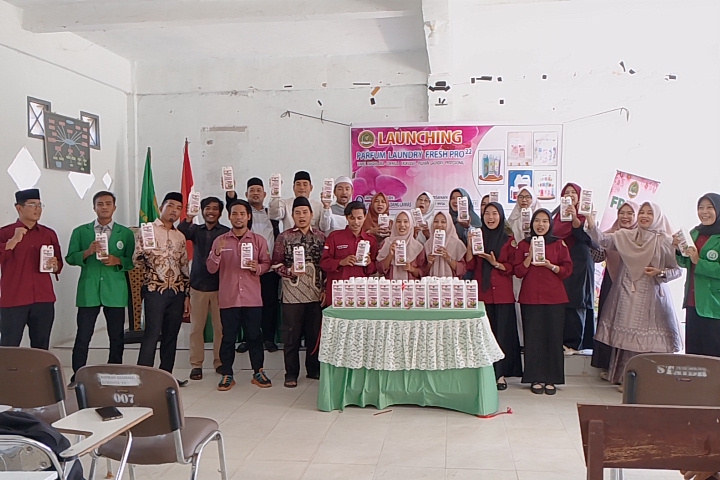 LP2M dan Prodi Perbankan Syariah IAI Padang Lawas Launching Produk UMKM “FRESH PRO22”